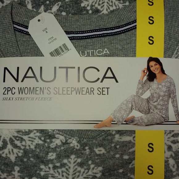 NWT!!! Nautica Women's 2 Piece Fleece Pajama Sleepwear Set (Grey) - Picture 5 of 8